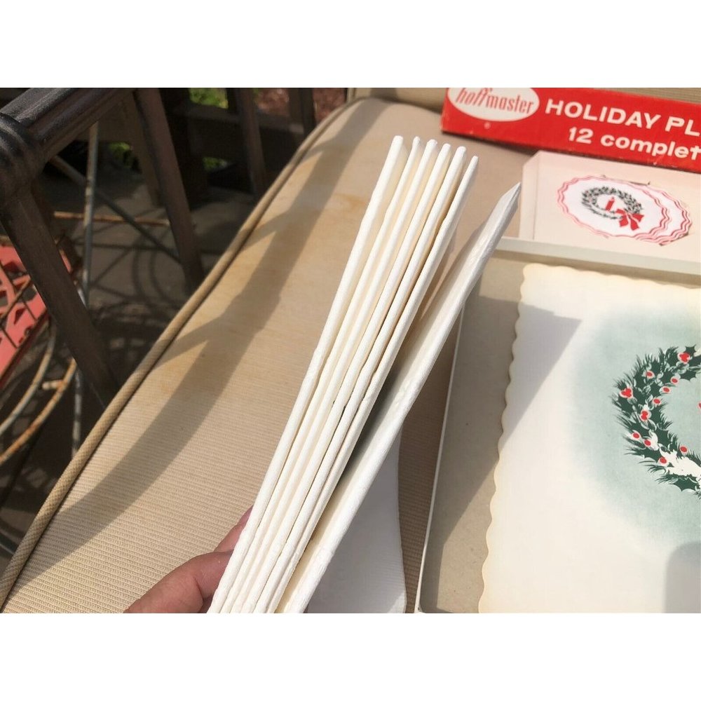 VINTAGE HOFFMASTER CHRISTMAS NAPKINS PLACEMATS COASTERS IN ORIGINAL BOX 1962 - Picture 5 of 7